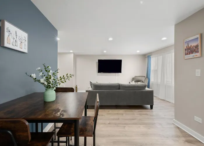 Apartment 3 Level 10 Min To The Beach, Near Downtown *
